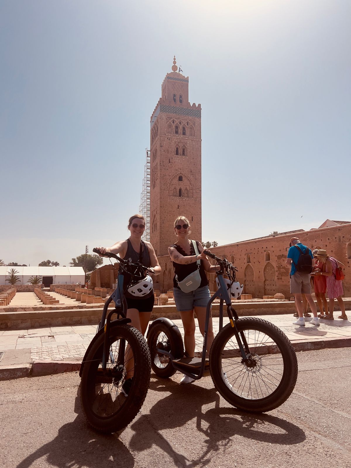 Deux femmes en vélo